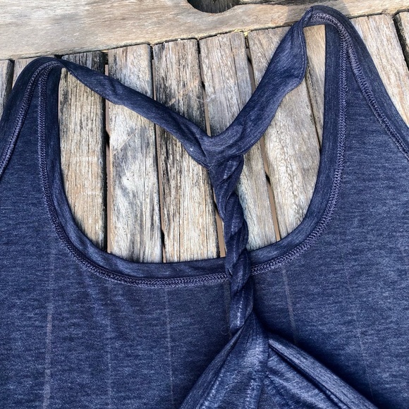 T-shirt tank bundle. - Picture 7 of 7